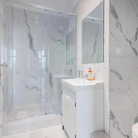 Riviera Apartmanhotel