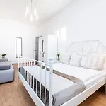Aparthotel Riviera 3*