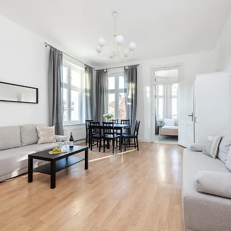 Riviera Apartmanhotel 3*