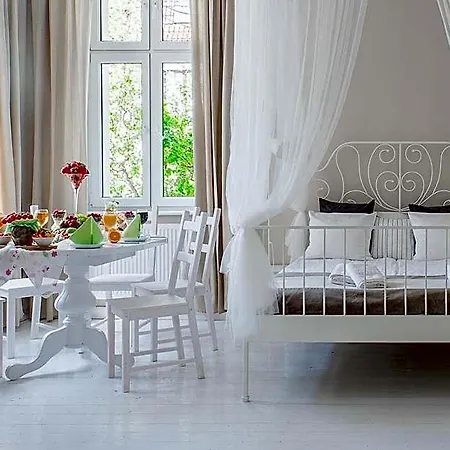 מלון דירות Riviera סופוט