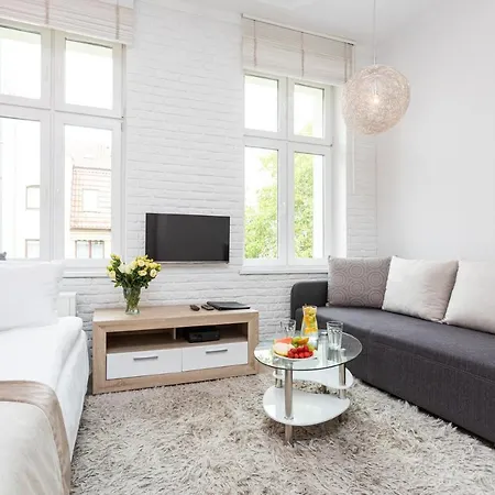 Riviera Apartmanhotel