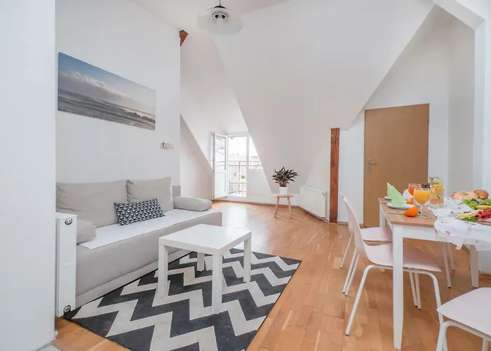 Riviera Apartahotel 3*